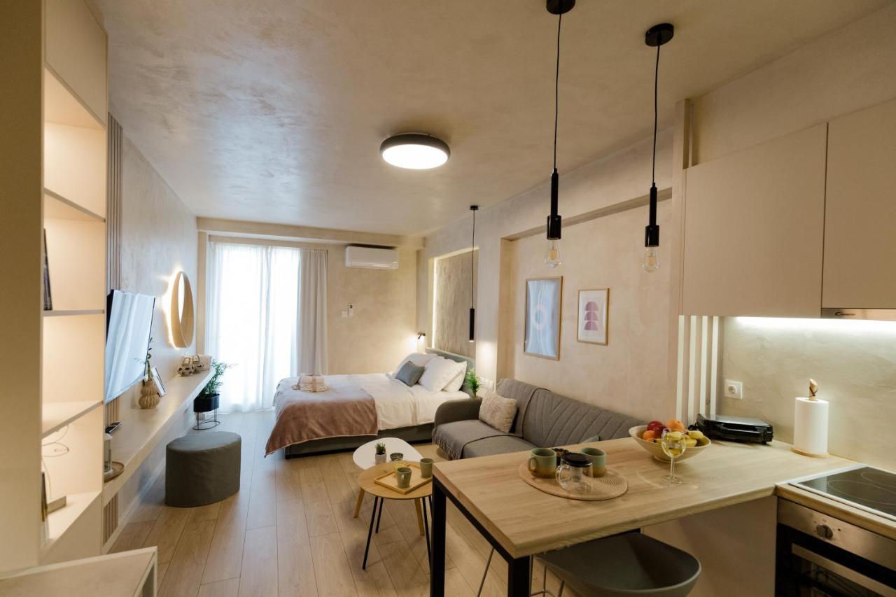 Apo-Zachari Elegant Apartment 라리사 외부 사진