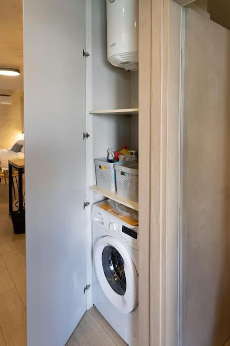 Apo-Zachari Elegant Apartment 라리사 외부 사진