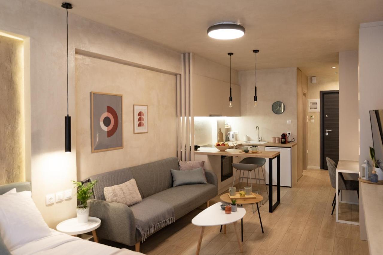 Apo-Zachari Elegant Apartment 라리사 외부 사진